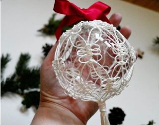 Mega baňka. K zavěšení třeba na okno nebo jako dárek pro kamarádku … #myhomestylecz #xmas #christmas #christmasdecoratipn...